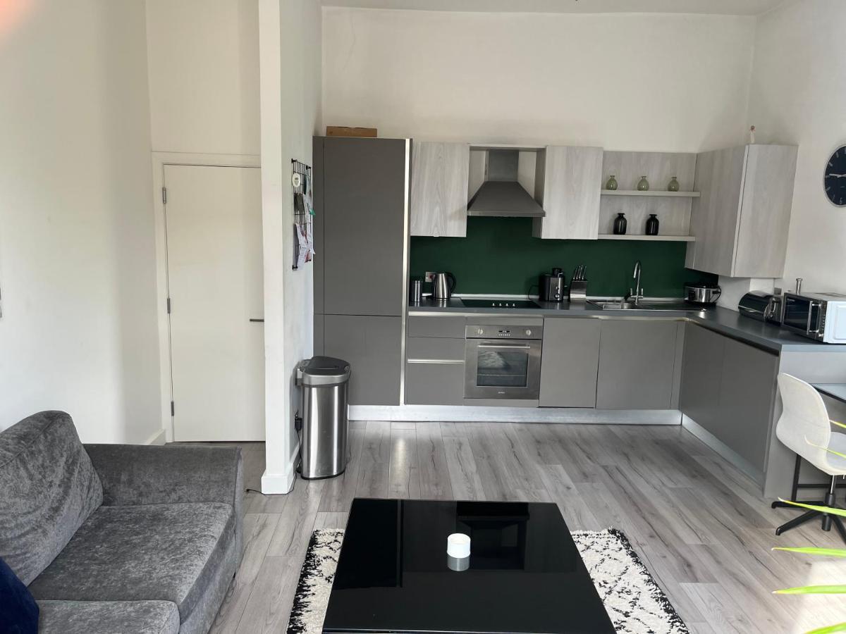 Spacious Modern 1-Bed Apartment Near Victoria Park London Exterior photo